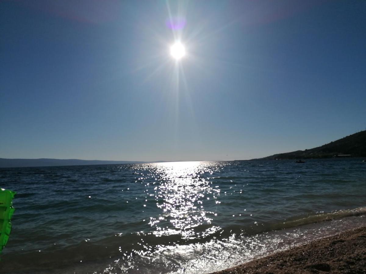 Apartment Sodan 72 Omiš Esterno foto