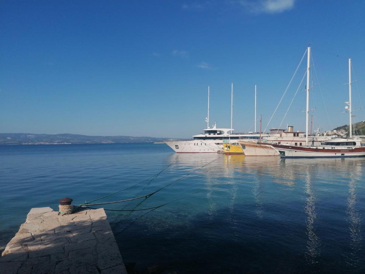 Apartment Sodan 72 Omiš Esterno foto