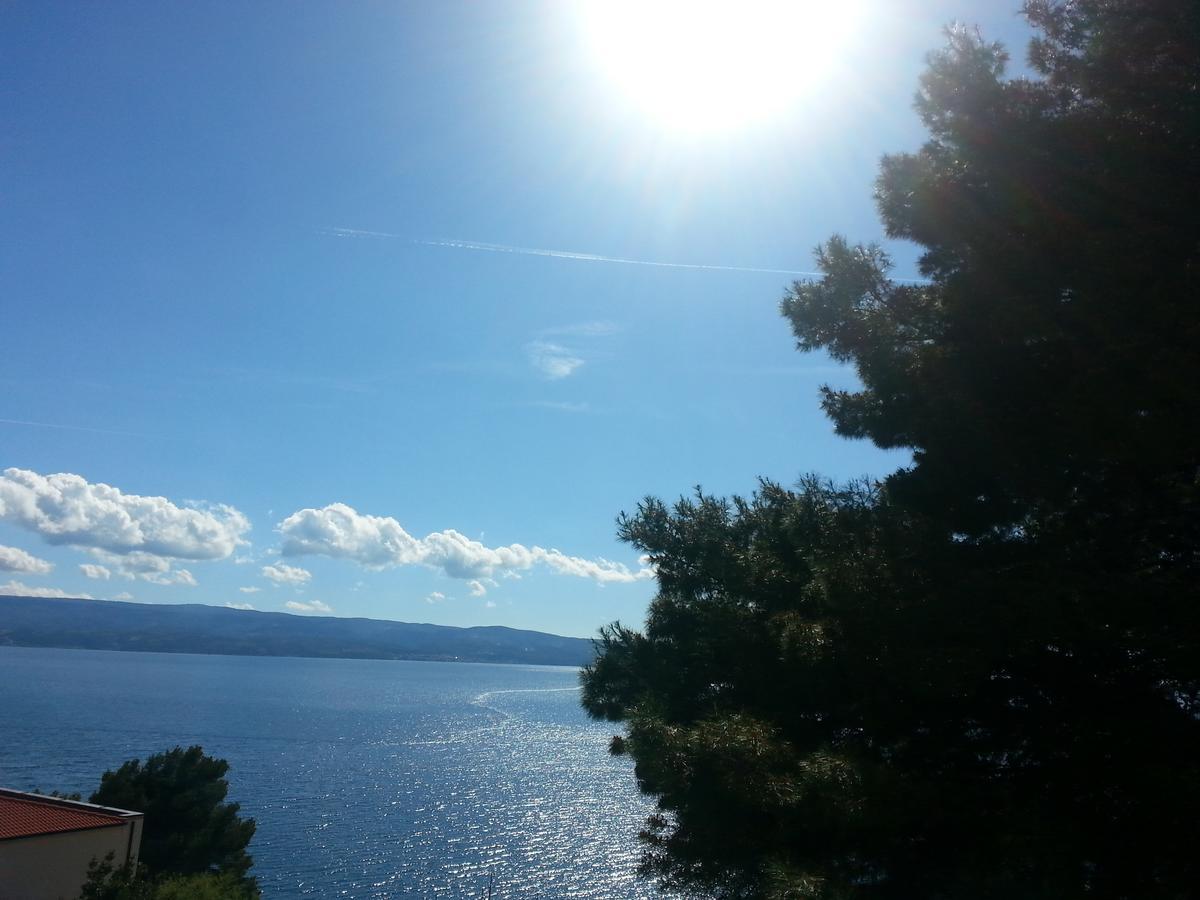 Apartment Sodan 72 Omiš Esterno foto