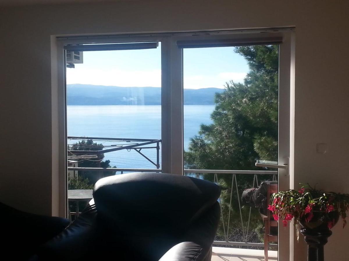 Apartment Sodan 72 Omiš Esterno foto